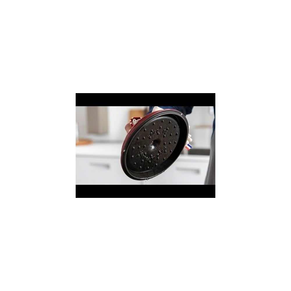 Staub 5.5 Qt. Round Dutch Oven | Citron - Additional view
