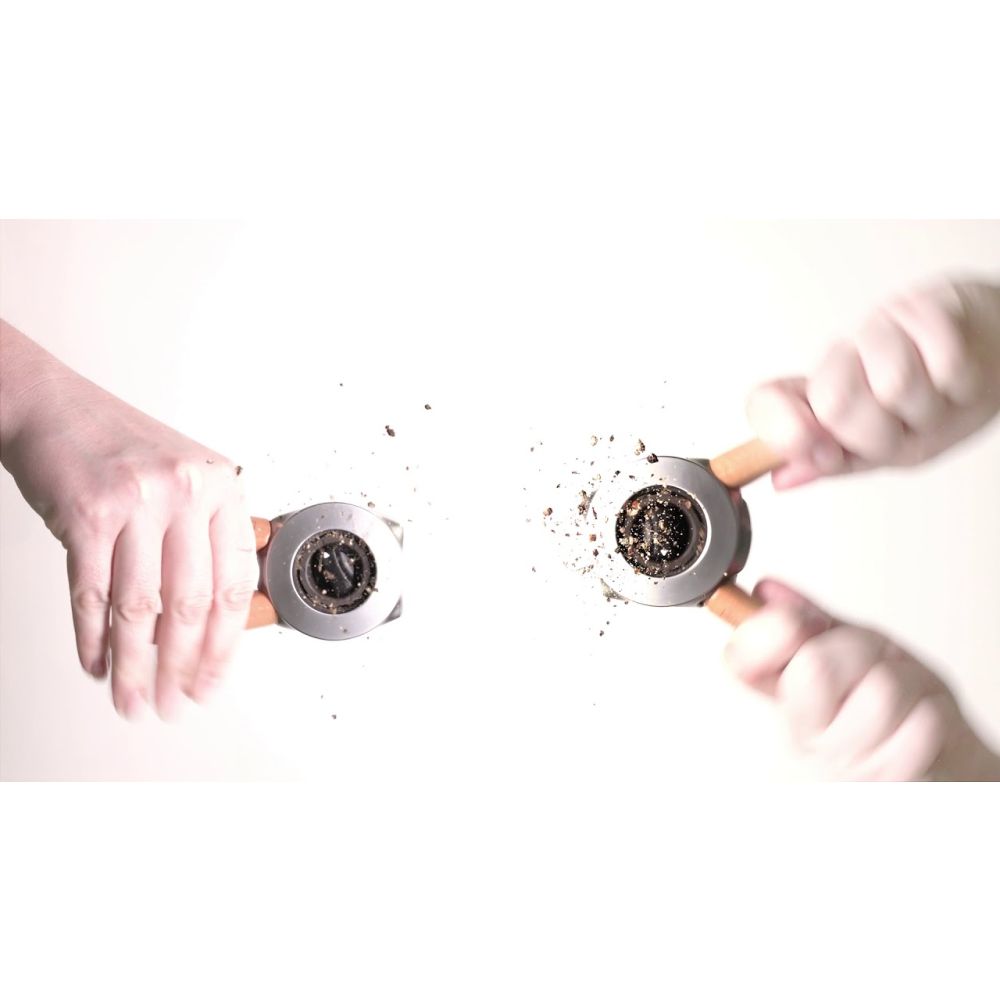 Dreamfarm Ortwo Spice Grinder - Additional view